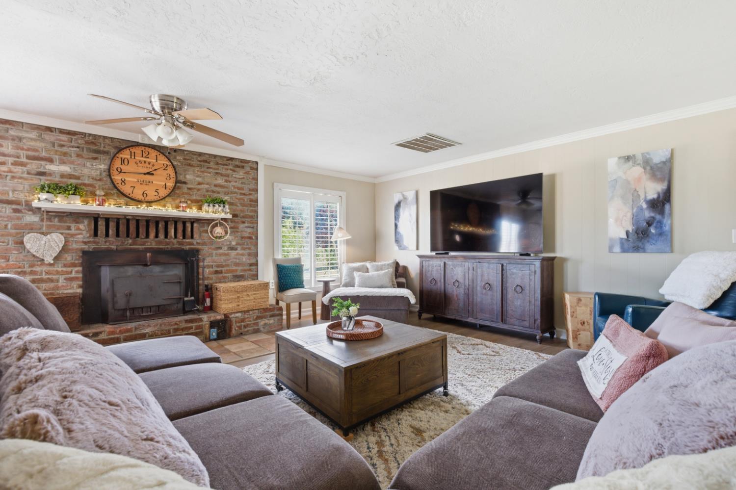 3302 Bear River Drive Rio Oso, CA 95674 - Photo 63 of 93 a living room with furniture and a flat screen tv
