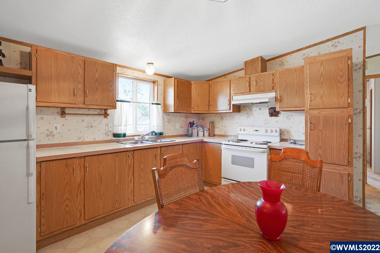 340 Northeast Crest Street, Unit 1 Sublimity, OR 97385 - Photo 16 of 30