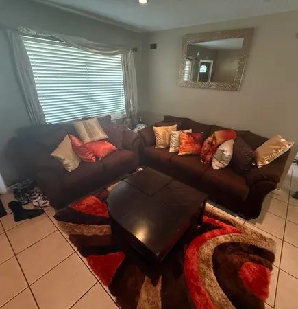 $2,700 | 5613 Northwest 48th Way, Tamarac, FL 33319