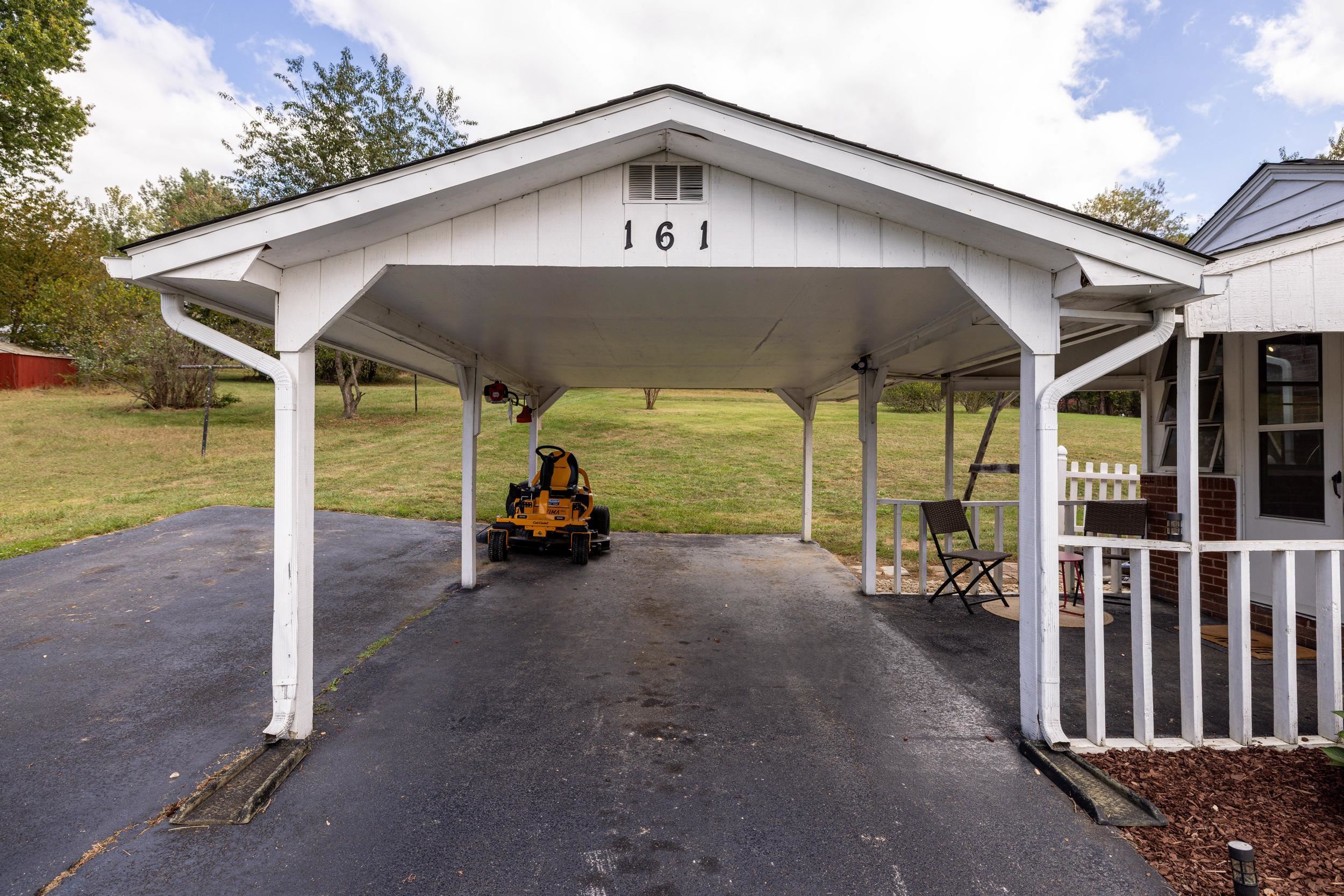 161 Boyers Road Harrisonburg, VA 22801 - Photo 59 of 74 a view of a car garage