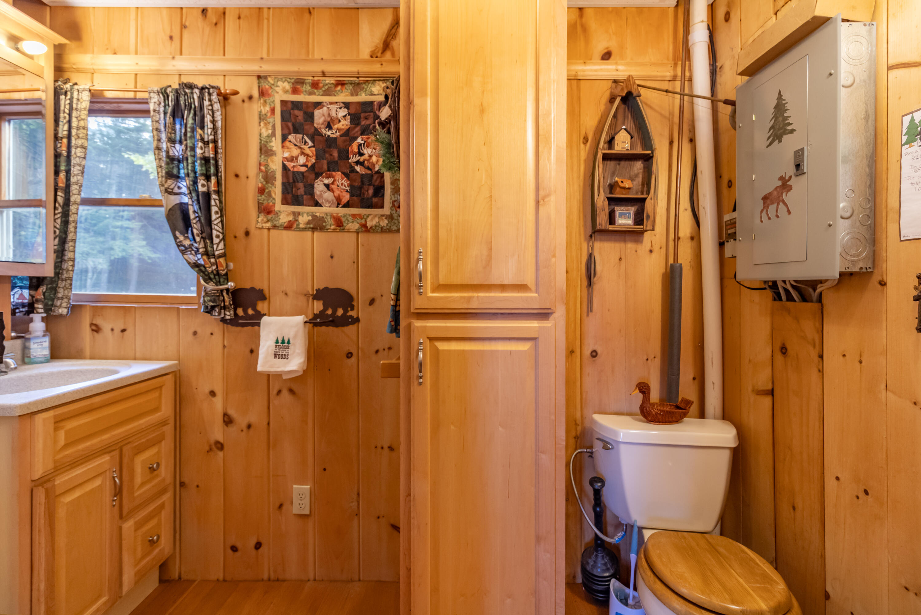 12 Paradise Cove Clifton, ME 04428 - Photo 43 of 52 12 Paradise Cove Interiors-14