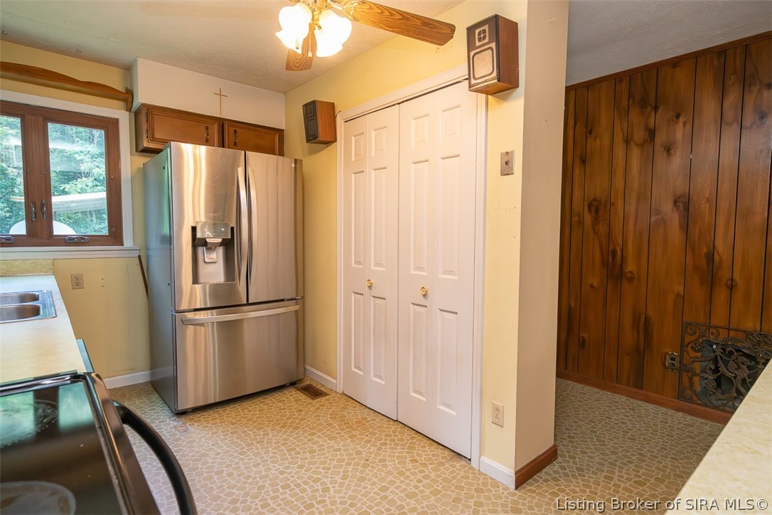 7587 Starlight Road Floyds Knobs, IN 47119 - Photo 40 of 99