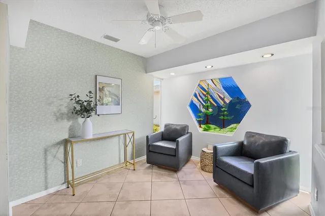 $450,000 | 4755 Ringwood Meadow, Sarasota, FL 34235