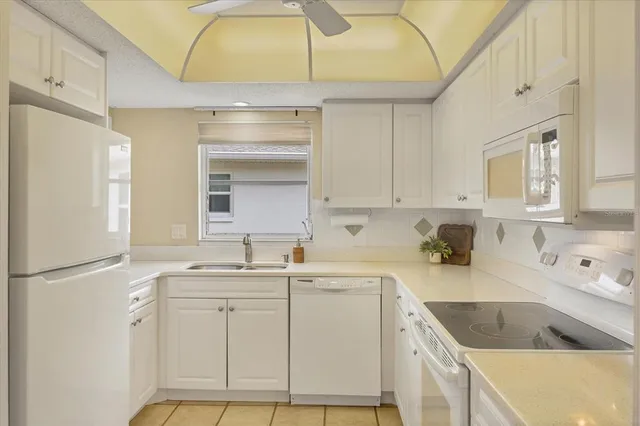 $450,000 | 4755 Ringwood Meadow, Sarasota, FL 34235