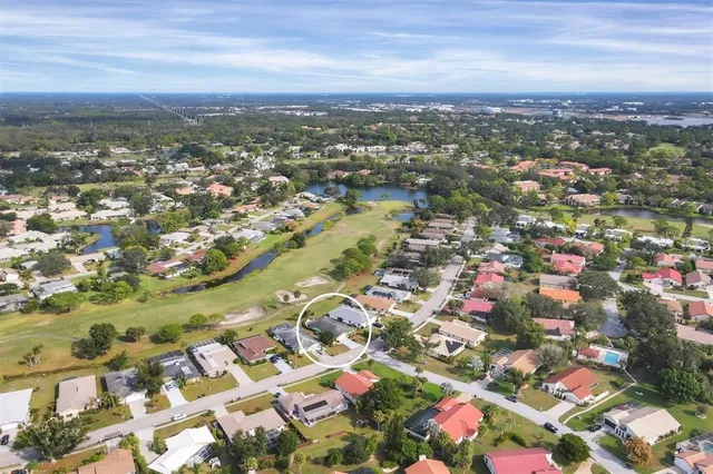 $450,000 | 4755 Ringwood Meadow, Sarasota, FL 34235