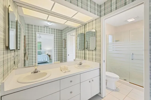 $450,000 | 4755 Ringwood Meadow, Sarasota, FL 34235