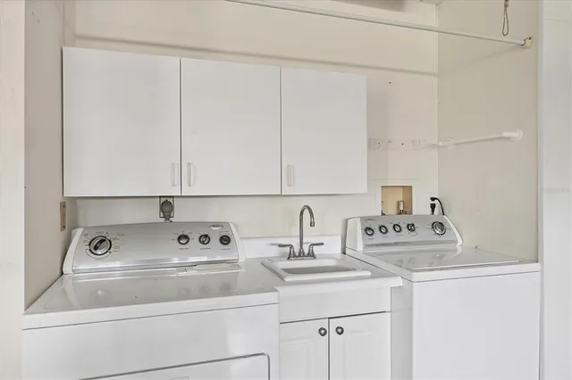 $450,000 | 4755 Ringwood Meadow, Sarasota, FL 34235