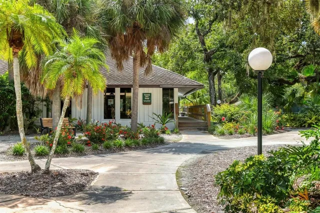 $450,000 | 4755 Ringwood Meadow, Sarasota, FL 34235