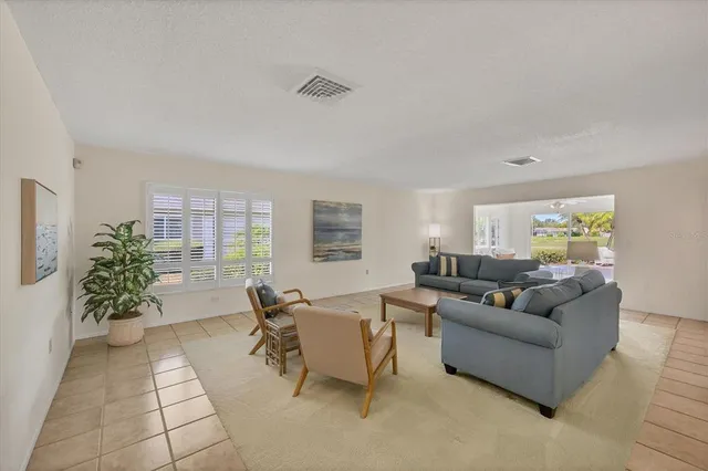 $450,000 | 4755 Ringwood Meadow, Sarasota, FL 34235