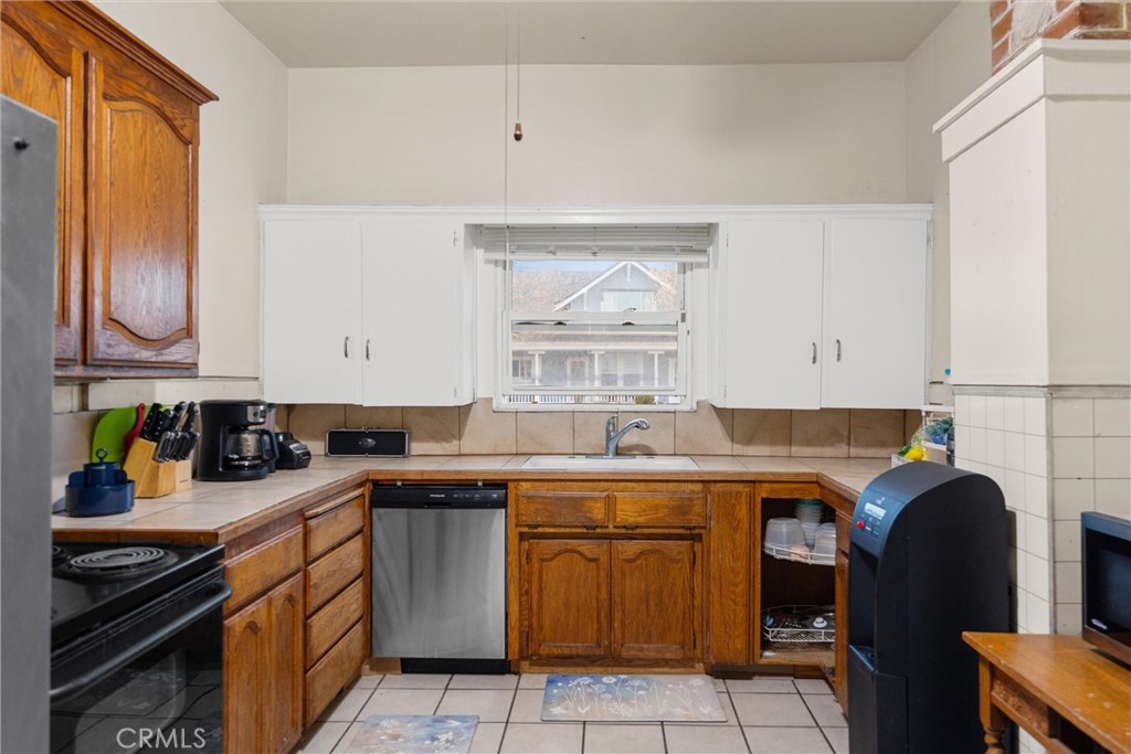 855 Johnson Street Red Bluff, CA 96080 - Photo 12 of 42