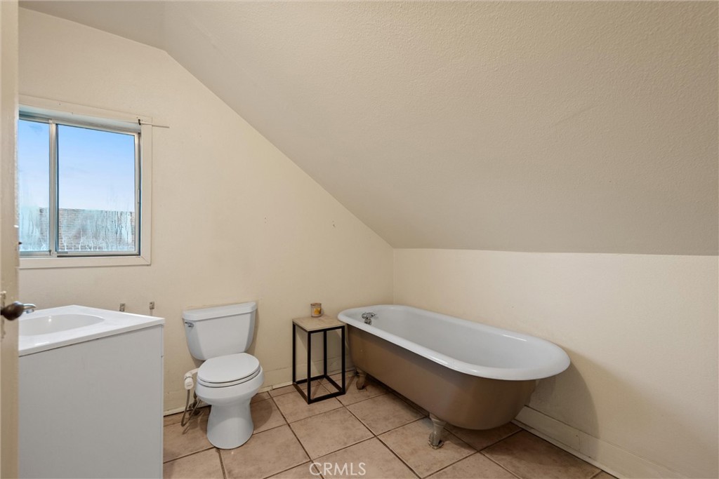 855 Johnson Street Red Bluff, CA 96080 - Photo 34 of 45