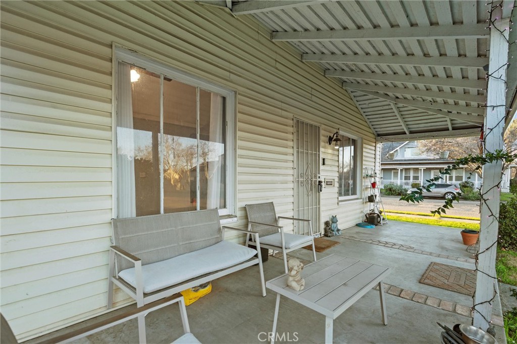 855 Johnson Street Red Bluff, CA 96080 - Photo 4 of 42