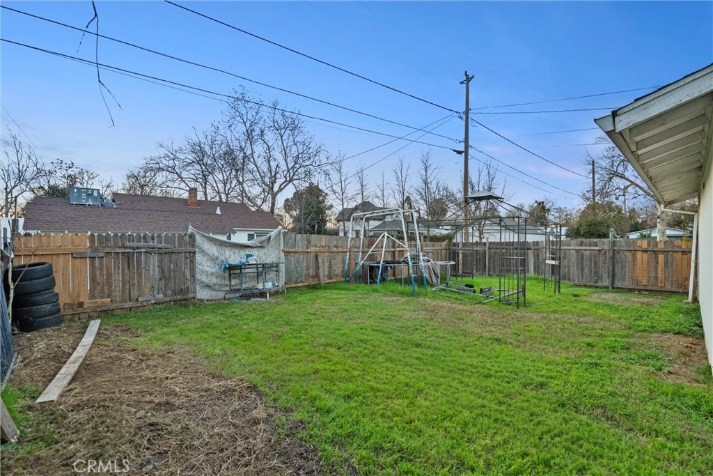 855 Johnson Street Red Bluff, CA 96080 - Photo 41 of 45