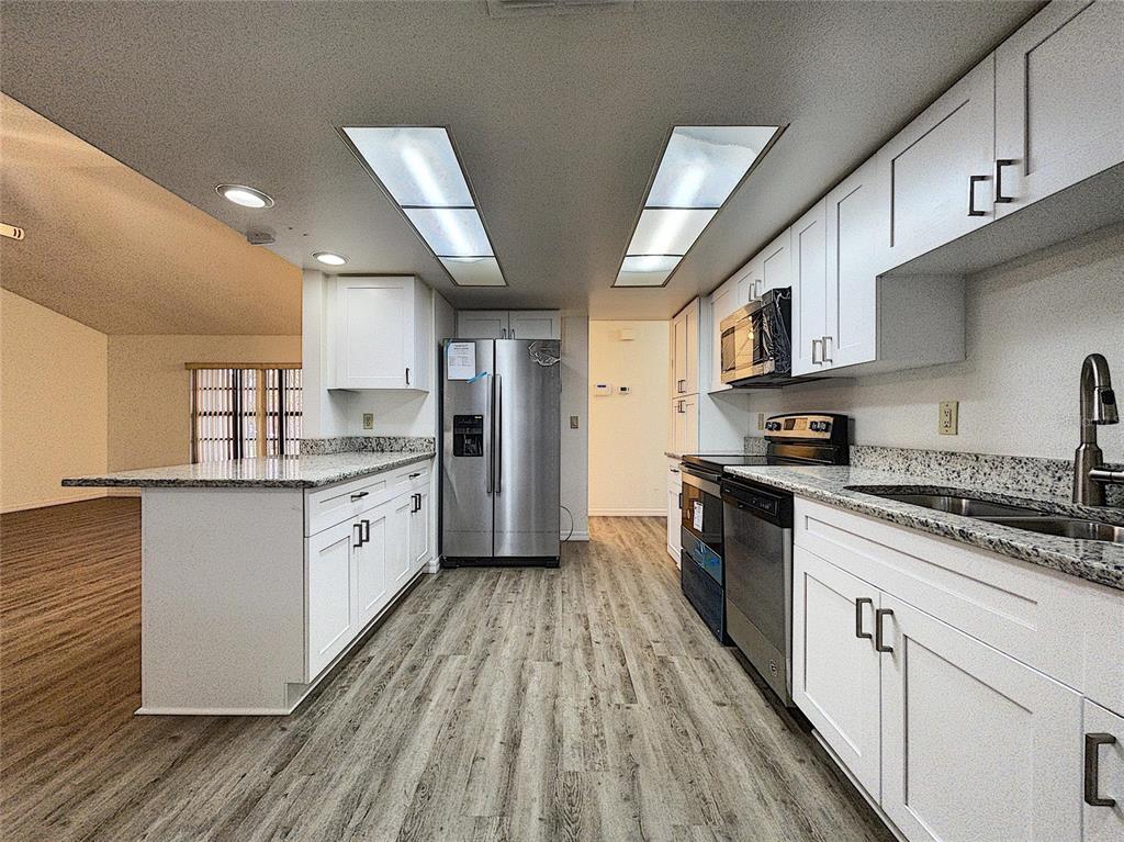 4181 Glade Road Spring Hill, FL 34606 - Photo 12 of 48