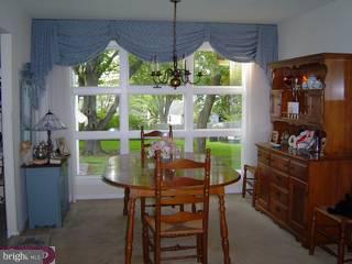 3452 Hillcroft Road Huntingdon Valley, PA 19006 - Photo 5 of 6 Gallery Image 5