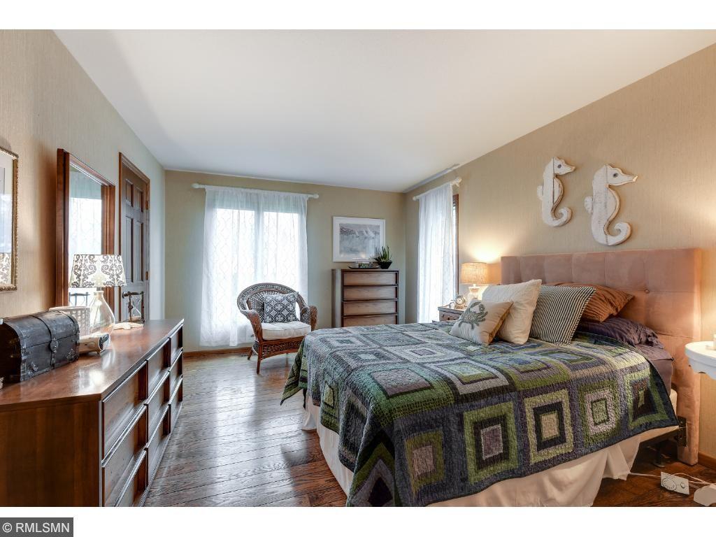 5231 Green Farms Road Edina, MN 55436 - Photo 15 of 24