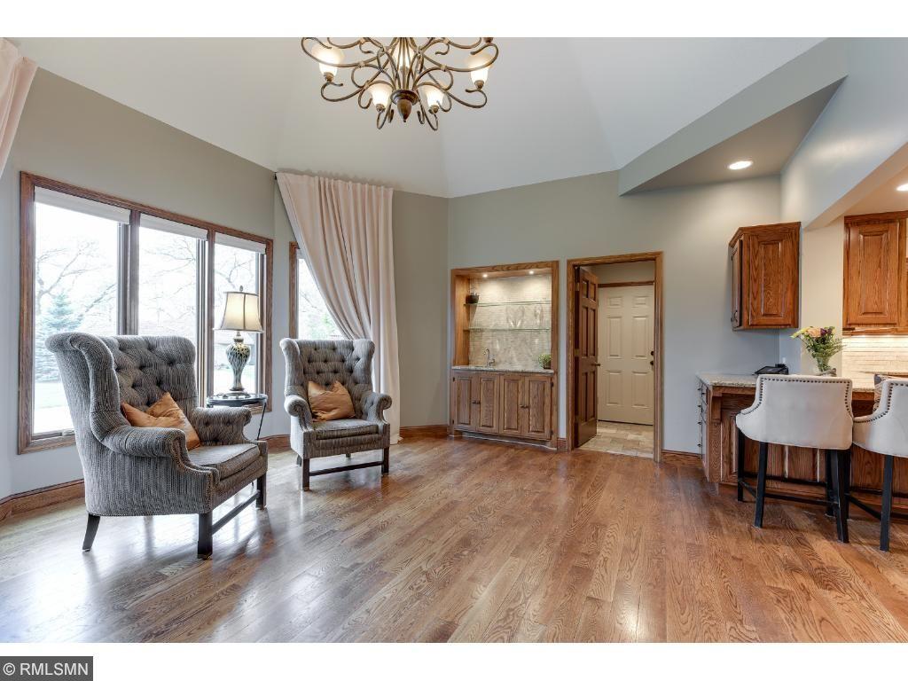5231 Green Farms Road Edina, MN 55436 - Photo 6 of 24