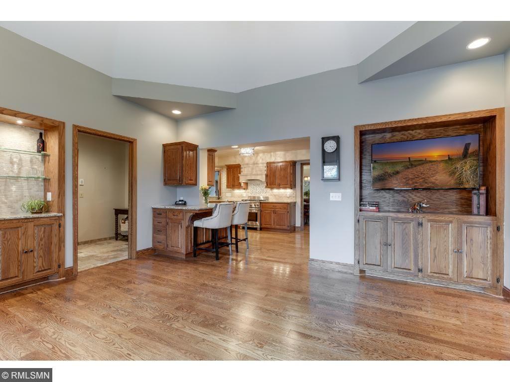 5231 Green Farms Road Edina, MN 55436 - Photo 7 of 24