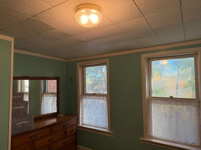 $379,000 | 259 South Quinsigamond Avenue, Shrewsbury, MA 01545