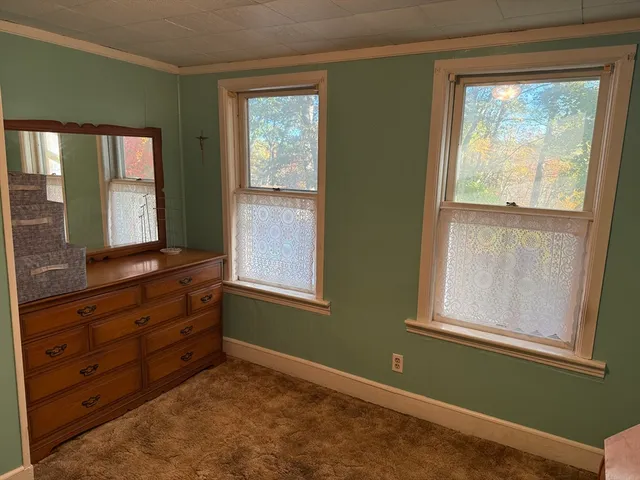 $379,000 | 259 South Quinsigamond Avenue, Shrewsbury, MA 01545