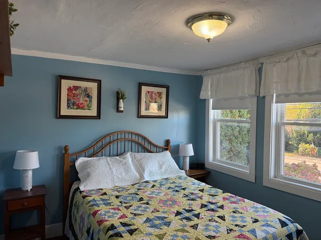 $379,000 | 259 South Quinsigamond Avenue, Shrewsbury, MA 01545