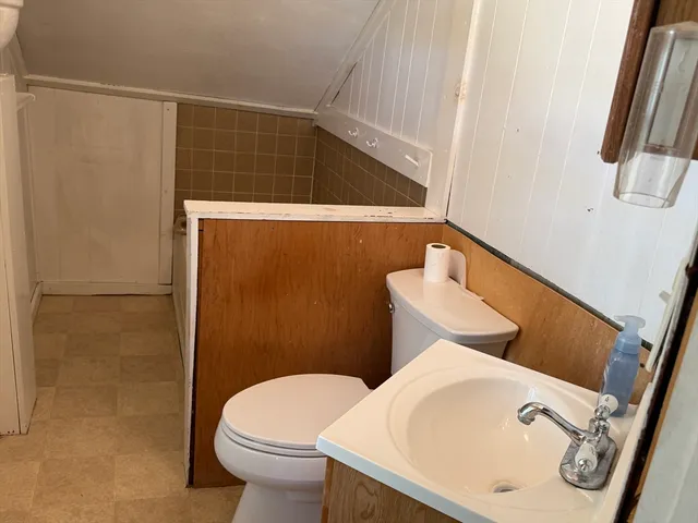 $379,000 | 259 South Quinsigamond Avenue, Shrewsbury, MA 01545