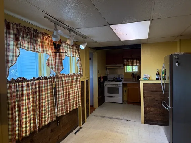 $379,000 | 259 South Quinsigamond Avenue, Shrewsbury, MA 01545