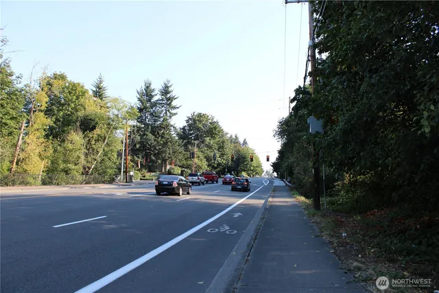 $221,000 | 17227 1st Avenue South, Burien, WA 98166