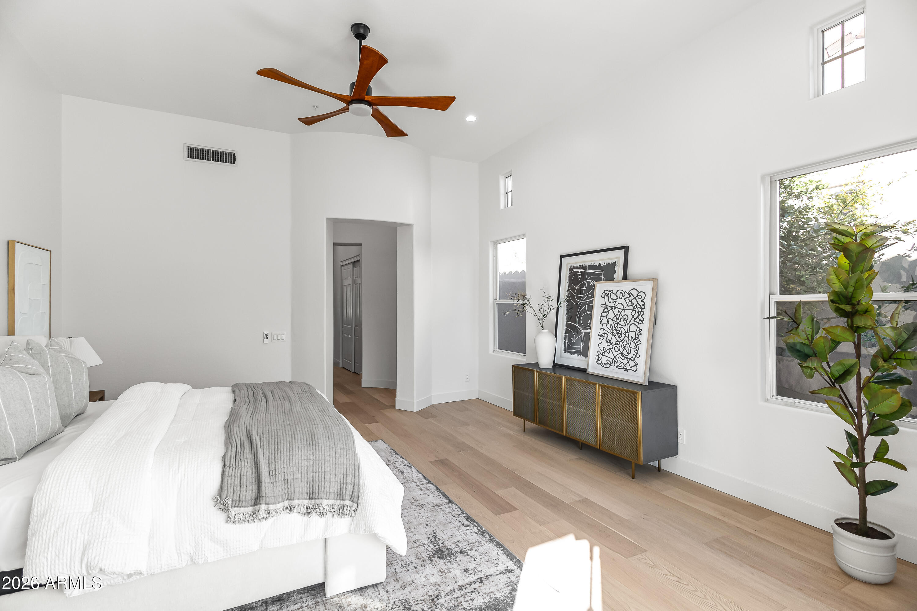 9279 East Mountain Spring Road Scottsdale, AZ 85255 - Photo 15 of 31 Interior (11 of 27)