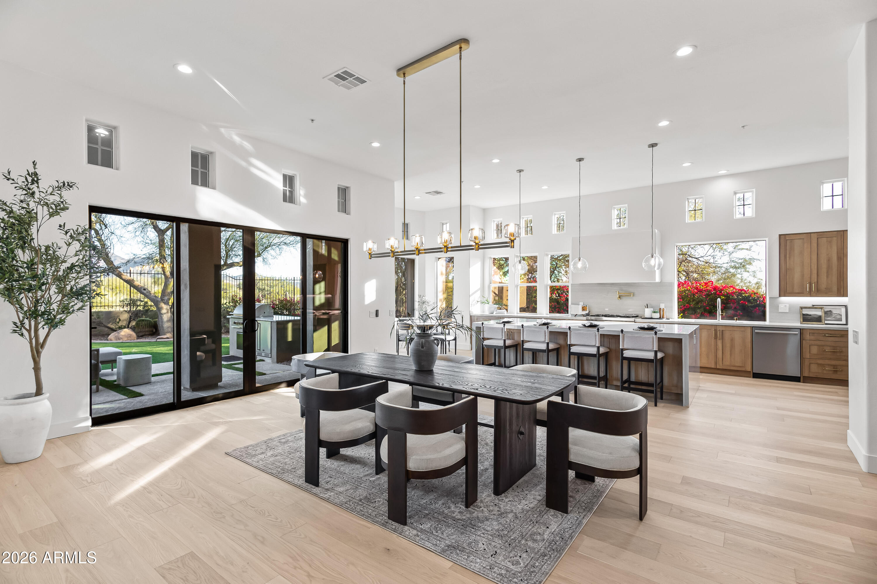 9279 East Mountain Spring Road Scottsdale, AZ 85255 - Photo 6 of 31 Interior (21 of 27)