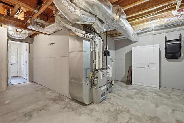 $249,900 | 3078 South Main Street, Unit B, Bondsville, MA 01009