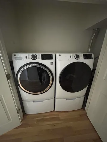 $2,650 | 103 Enclave Circle, Unit C, Bolingbrook, IL 60440