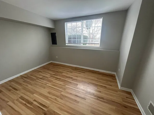 $2,650 | 103 Enclave Circle, Unit C, Bolingbrook, IL 60440