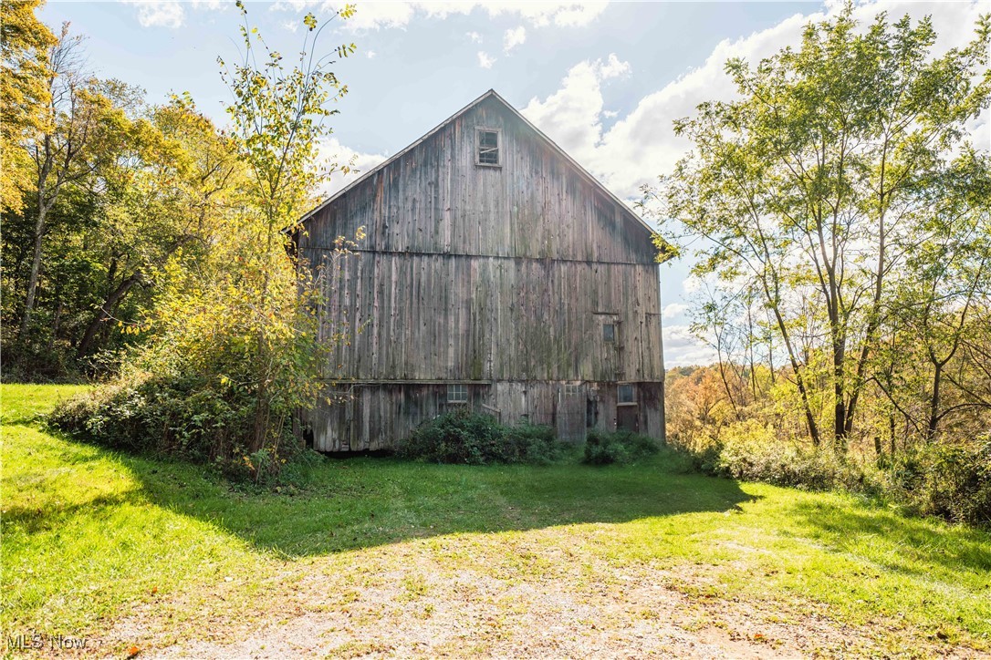 3261 Moffett Road Lucas, OH 44843 - Photo 28 of 40 View of barn with a lawn