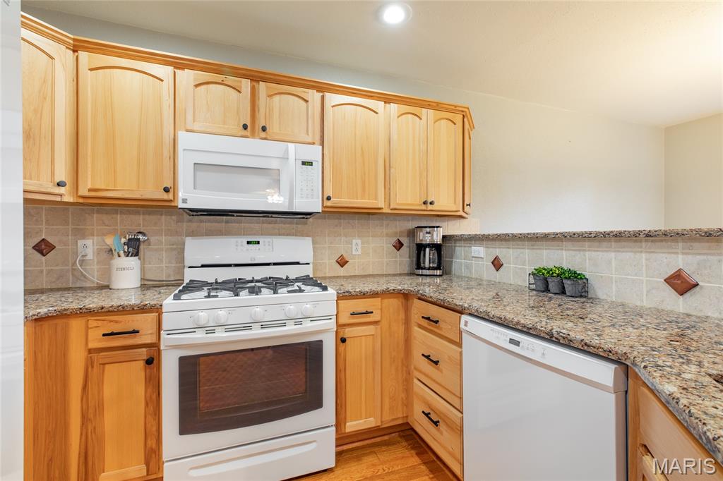 109 Spruce Court Brighton, IL 62012 - Photo 21 of 52