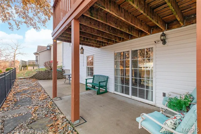 $295,000 | 109 Spruce Court, Brighton, IL 62012