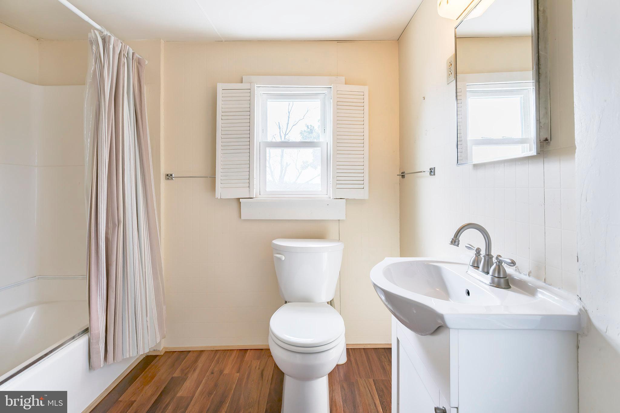 263 Peach Bottom Road Peach Bottom, PA 17563 - Photo 40 of 49 Bathroom view a
