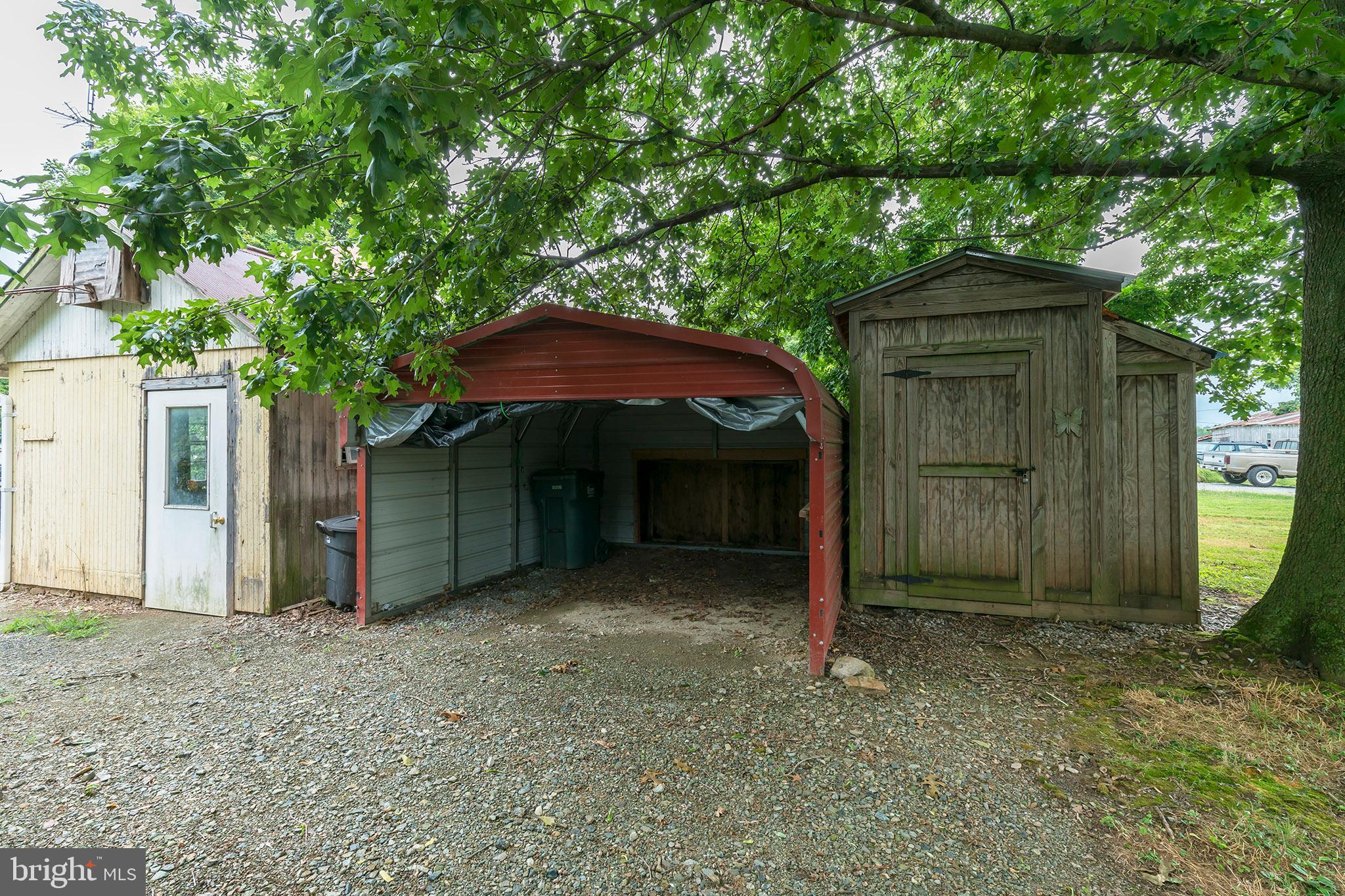 263 Peach Bottom Road Peach Bottom, PA 17563 - Photo 7 of 49 Exterior Carport