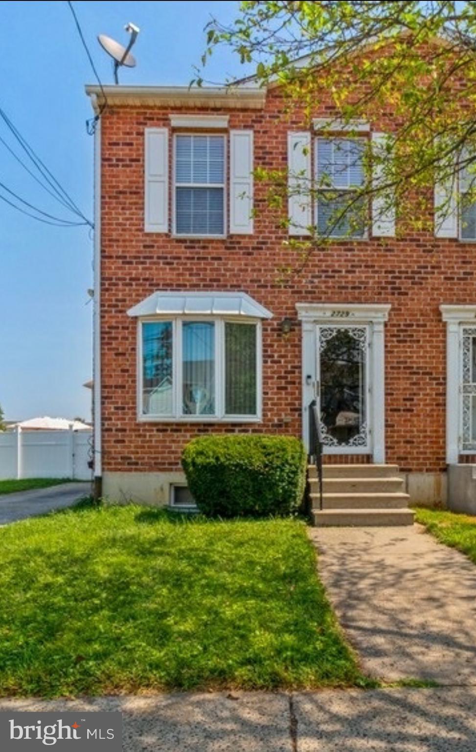 2729 Willits Road Philadelphia, PA 19114 - Photo 1 of 16 Gallery Image 1