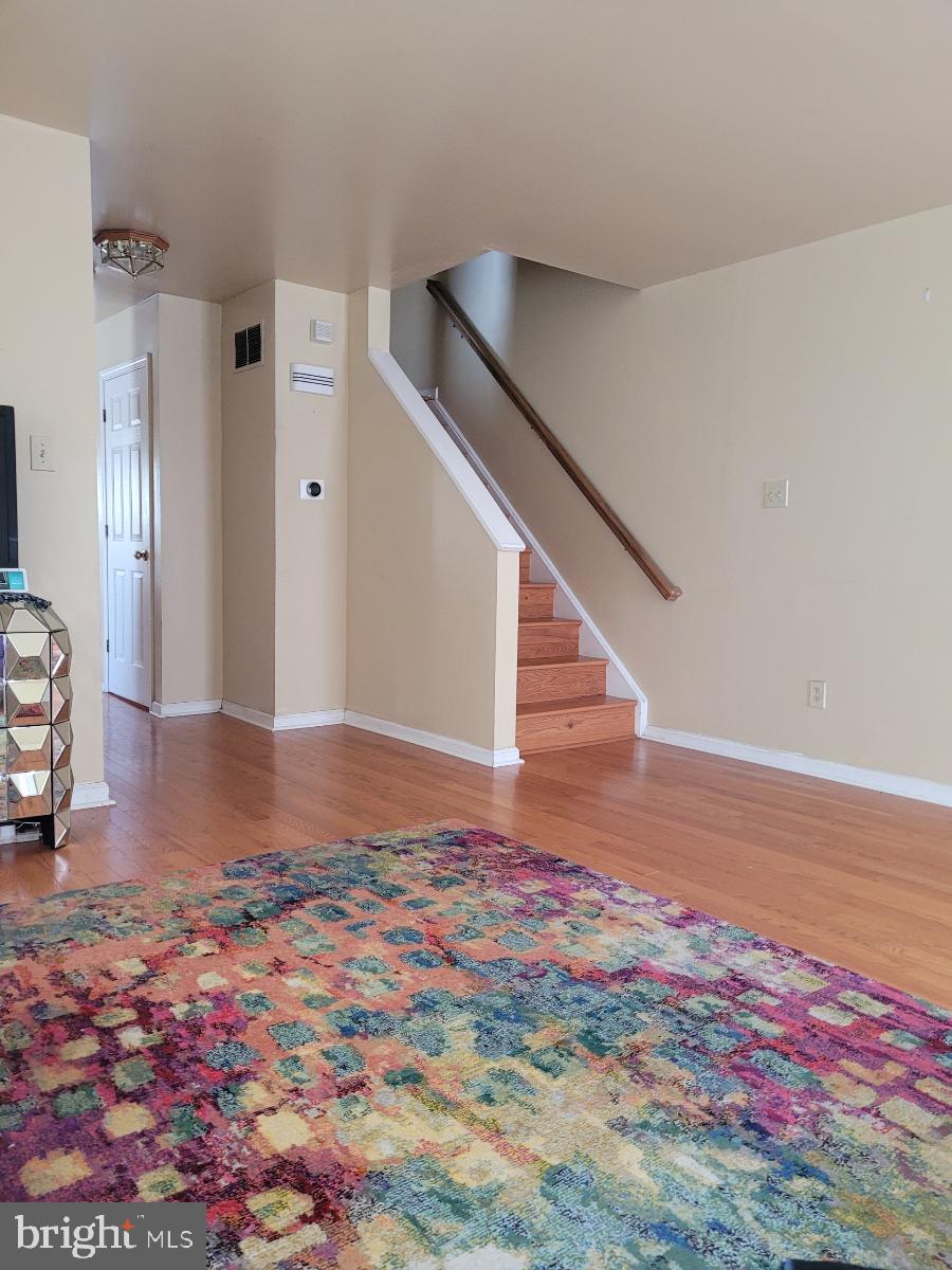 2729 Willits Road Philadelphia, PA 19114 - Photo 5 of 16 Gallery Image 5