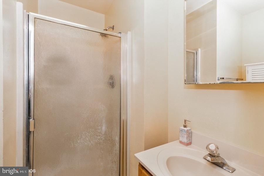 2729 Willits Road Philadelphia, PA 19114 - Photo 10 of 16 Gallery Image 10