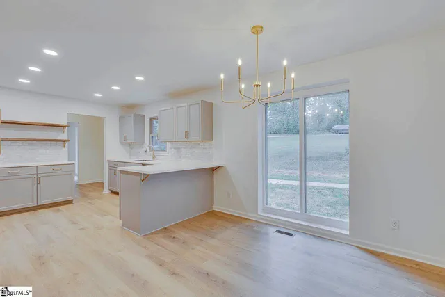 $389,000 | 104 Stone Hedge Court, Easley, SC 29642