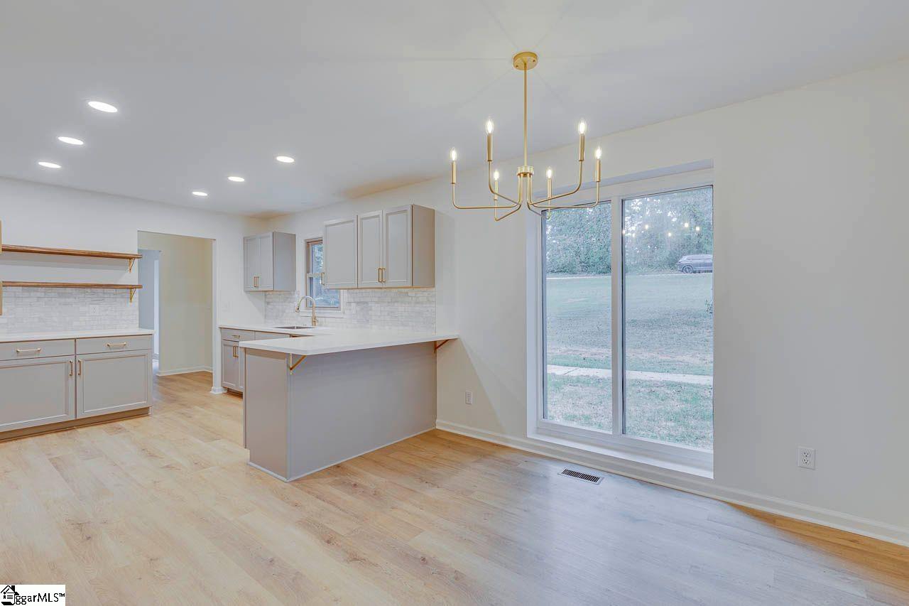 104 Stone Hedge Court Easley, SC 29642 - Photo 11 of 35