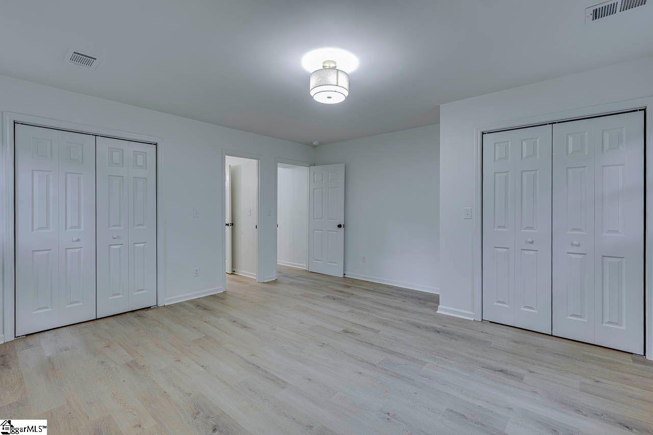 104 Stone Hedge Court Easley, SC 29642 - Photo 18 of 35