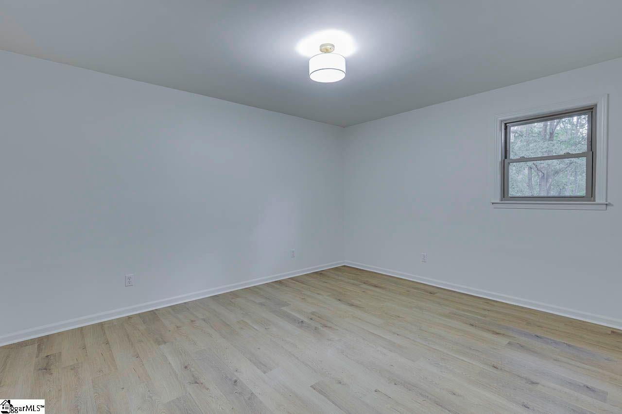 104 Stone Hedge Court Easley, SC 29642 - Photo 19 of 35