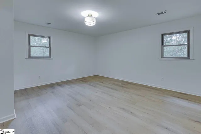 $389,000 | 104 Stone Hedge Court, Easley, SC 29642