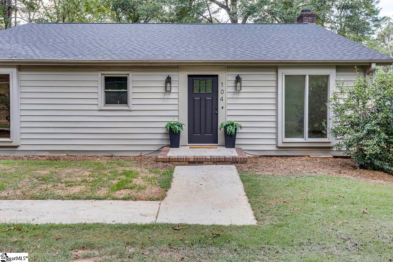 104 Stone Hedge Court Easley, SC 29642 - Photo 5 of 35