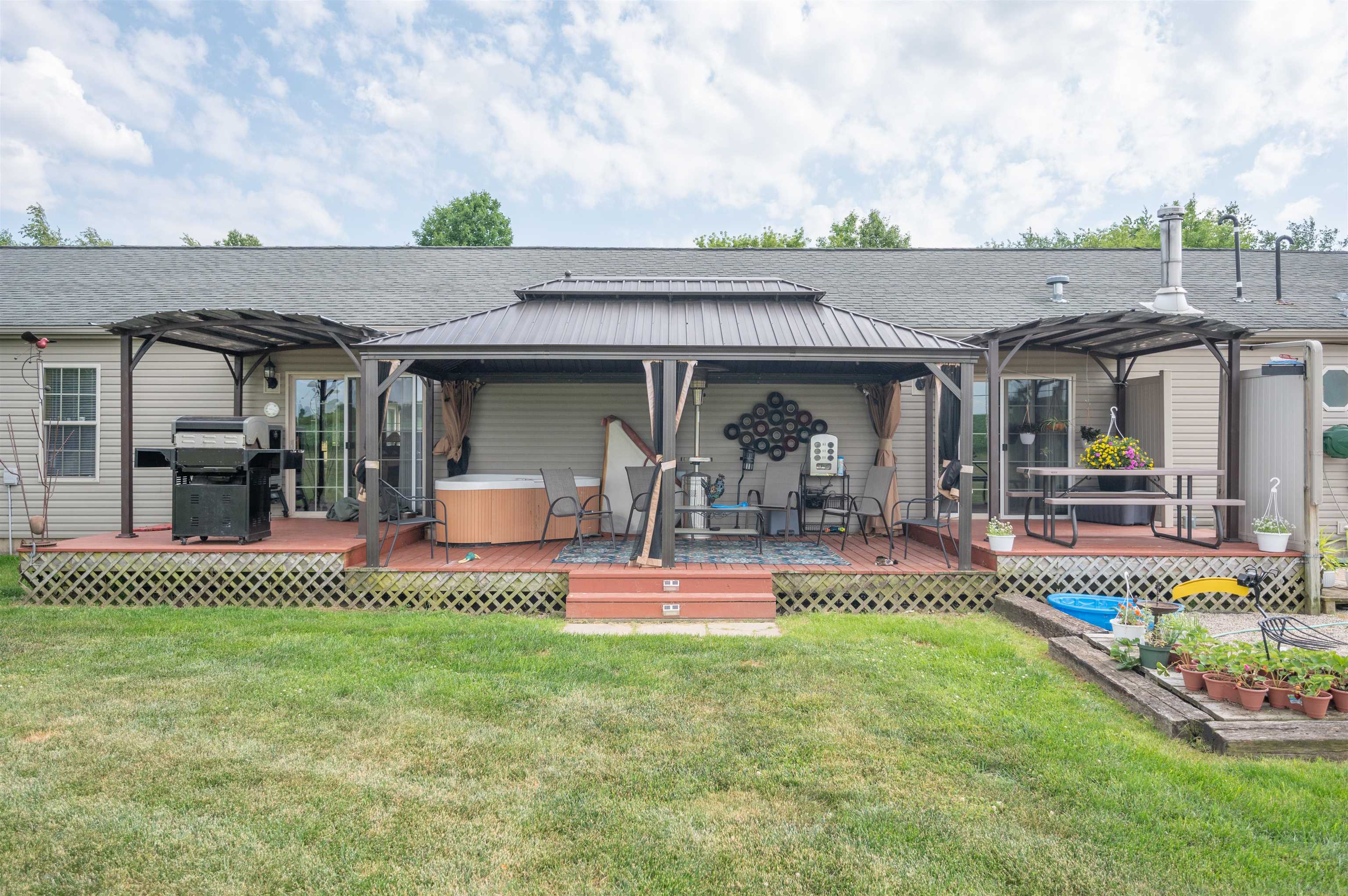 2642 Ward Road Mount Pleasant, MI 48858 - Photo 27 of 31 1923149-6e1e0ffb-c6c1-499a-9762-230b5f12a468.JPG