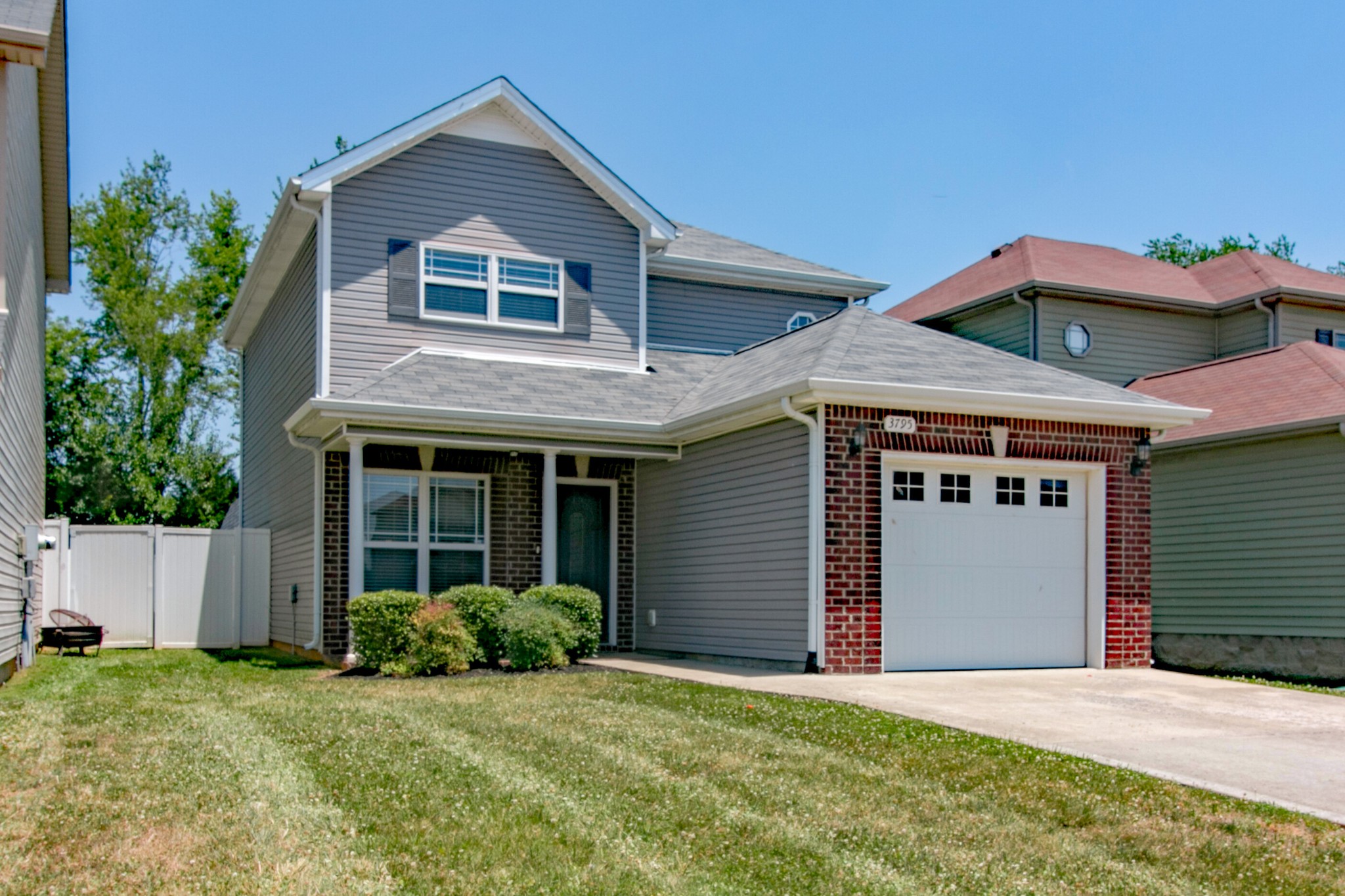 3795 Harvest Ridge Clarksville, TN 37040 - Photo 2 of 28 Gallery Image 2