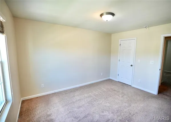$269,990 | 320 Countryshire Drive, Lake St. Louis, MO 63367